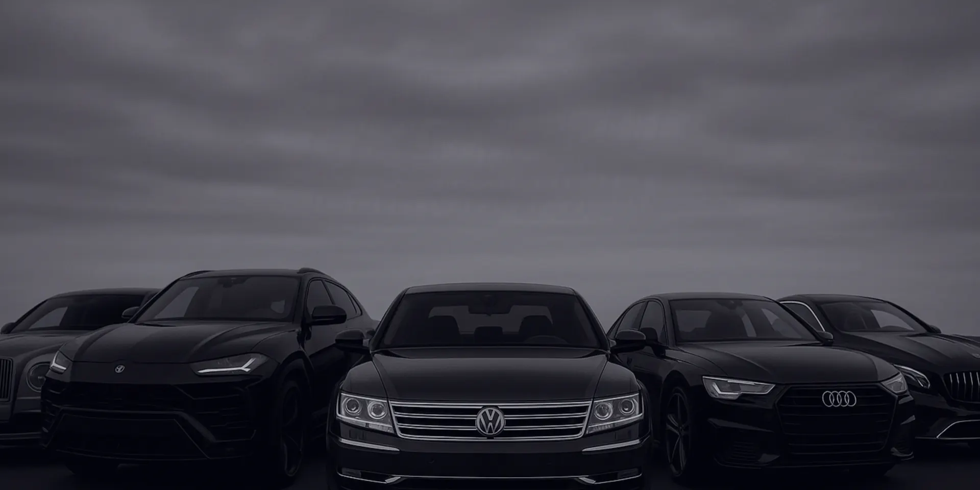 Schwarzer VW Phaeton in der Mitte einer Reihe von Oberklasse-Fahrzeugen